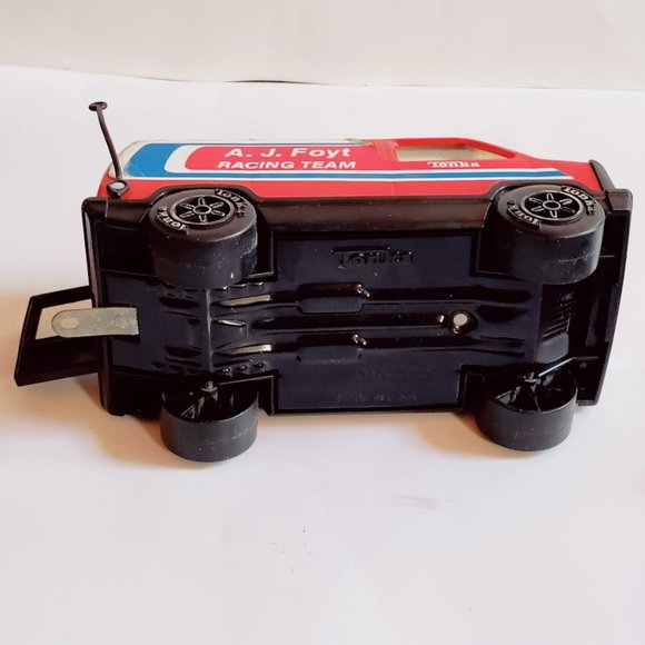 tonka aj foyt racing team van